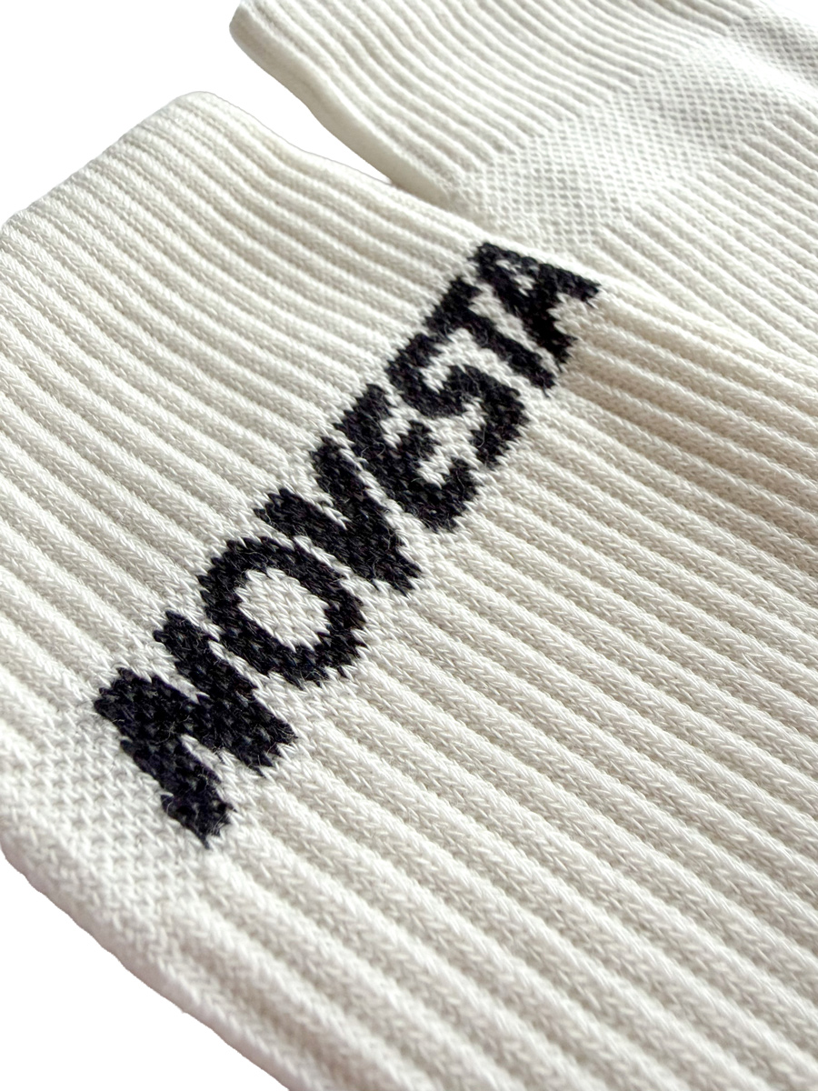 Picture of Crew Socks off white